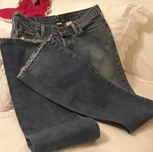 NEW ABERCROMBIE AND FITCH BOOT CUT JEANS SIZE 2R